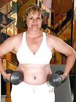 white milfs fucking black dicks