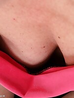 white milfs fucking black dicks